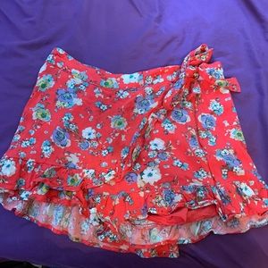 Free people skirt in front shorts in back